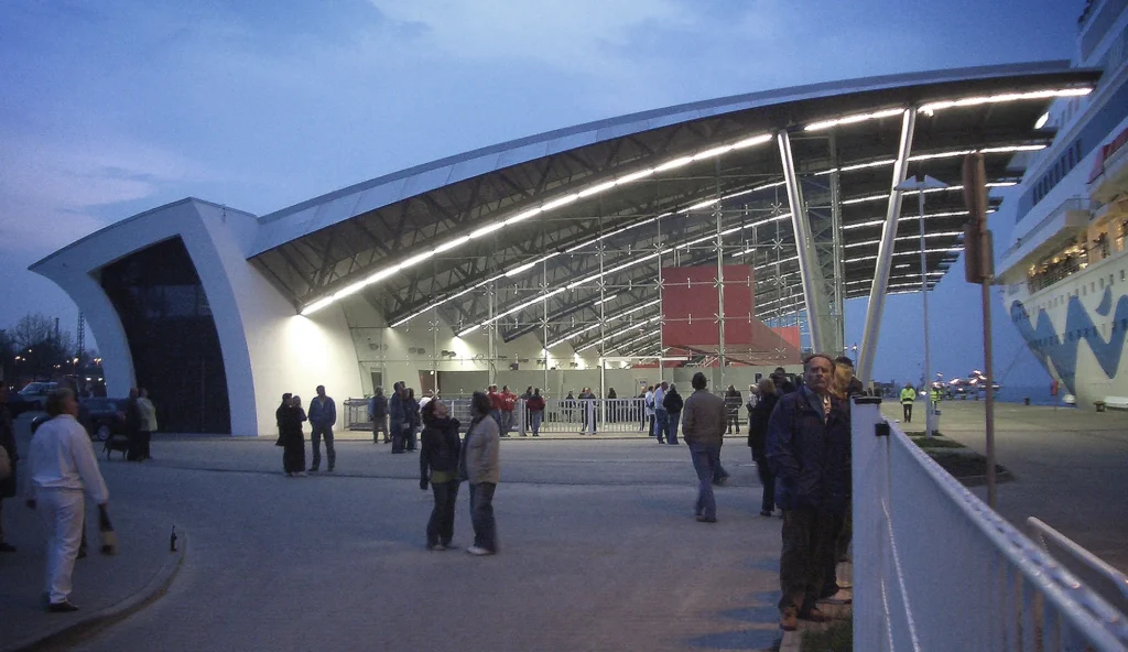 Kreuzfahrtterminal I